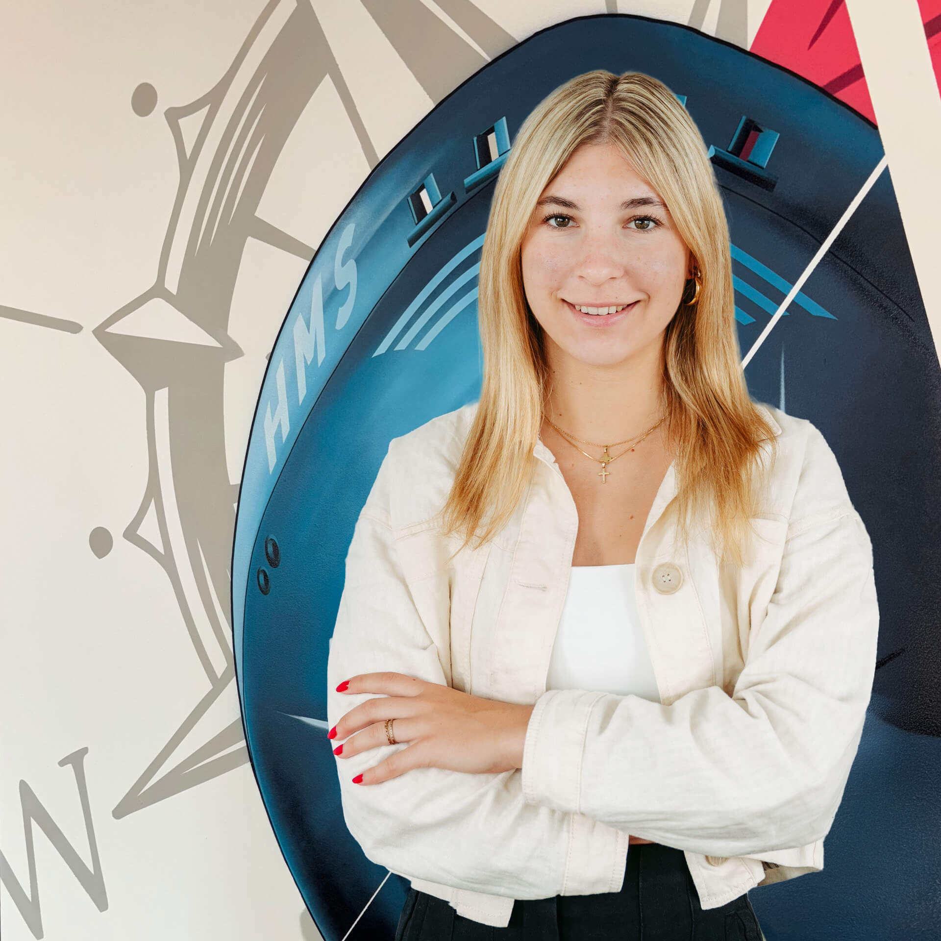 HMS-Laura Ambros-Web-18-NEU